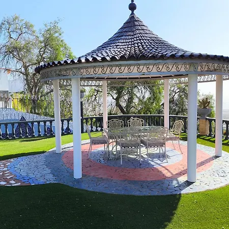 3 Avitaciones 公寓 阿德耶