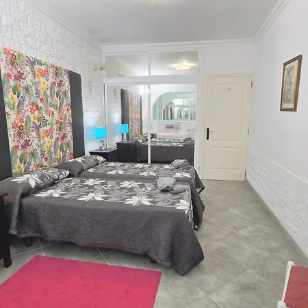 Appartement 3 Avitaciones *