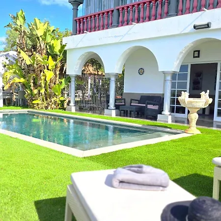 公寓 3 Avitaciones *