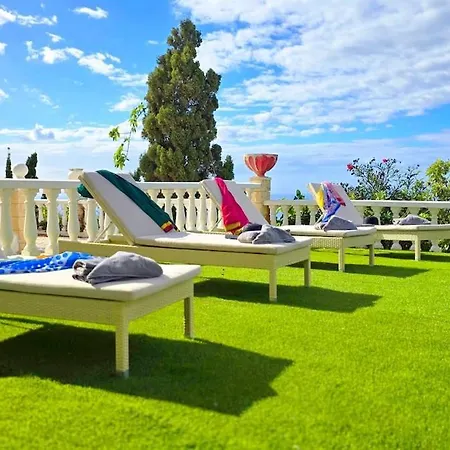 公寓 3 Avitaciones *