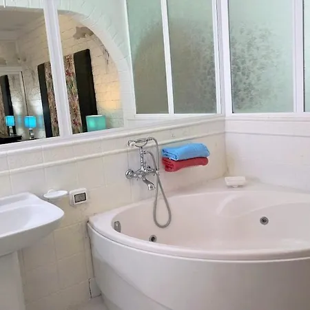 3 Avitaciones 公寓